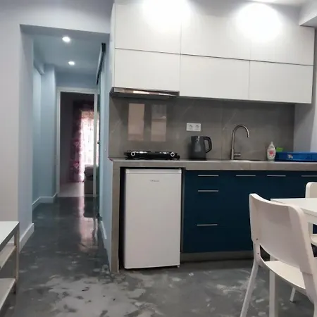 New Apartment With A Separate Entrance Near The Subway. Athens Exterior photo