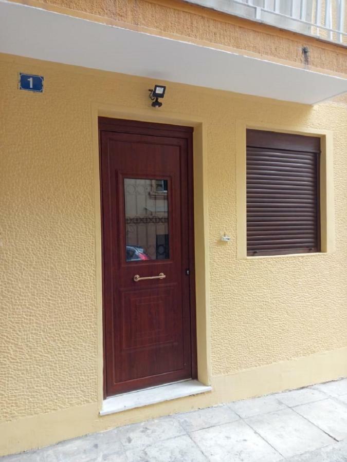 Apartment New With A Separate Entrance Near The Subway. *